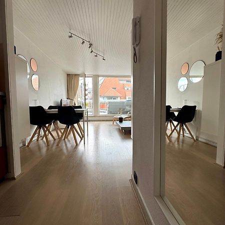 Penthousestudio Met Groot Zonneterras Nieuwpoort Exteriör bild